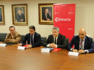 Firma del Instituto Cameral de Idiomas de Vilagarcía de Arousa